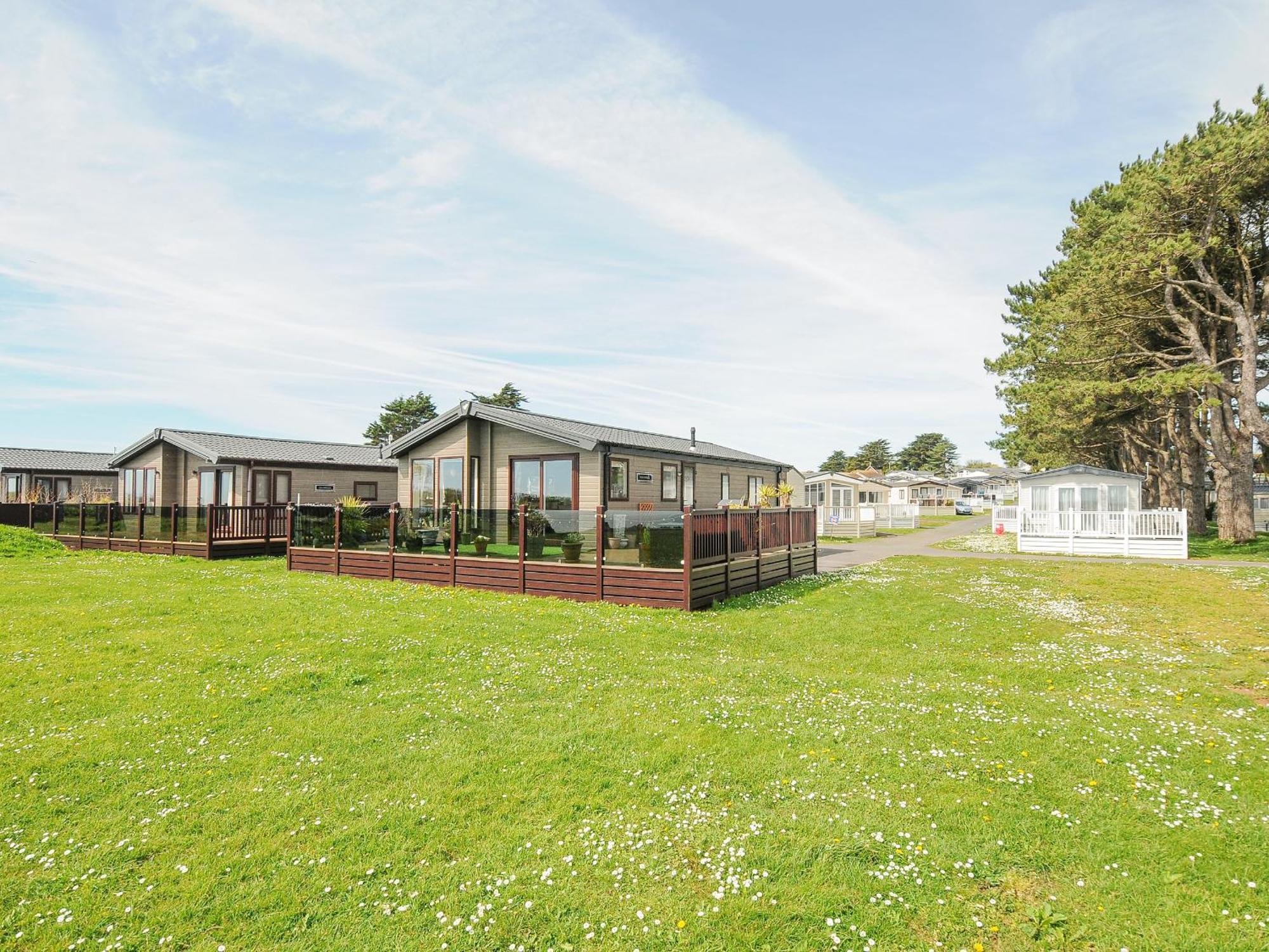 Tb Chalet T37 At Landscove Holiday Park Brixham Exterior photo