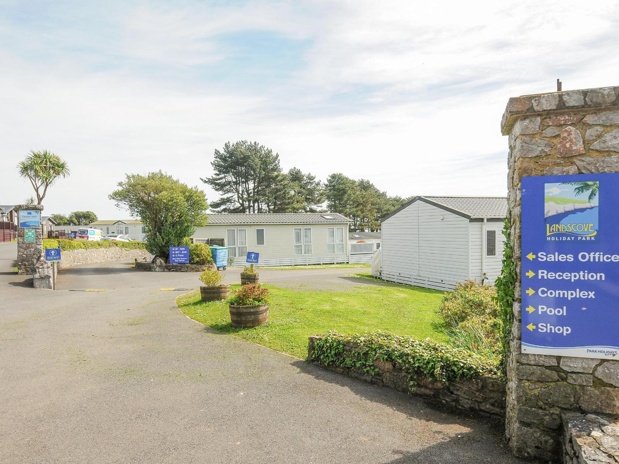 Tb Chalet T37 At Landscove Holiday Park Brixham Exterior photo