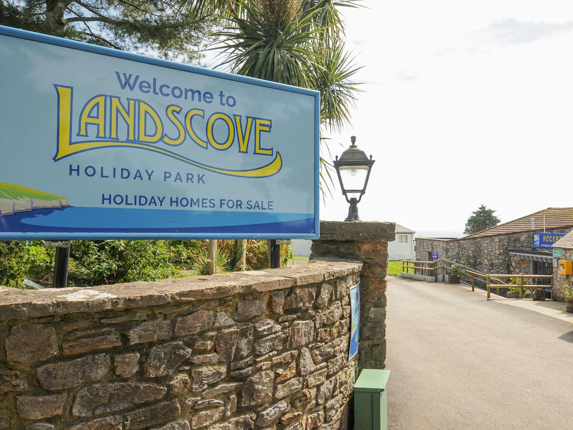 Tb Chalet T37 At Landscove Holiday Park Brixham Exterior photo